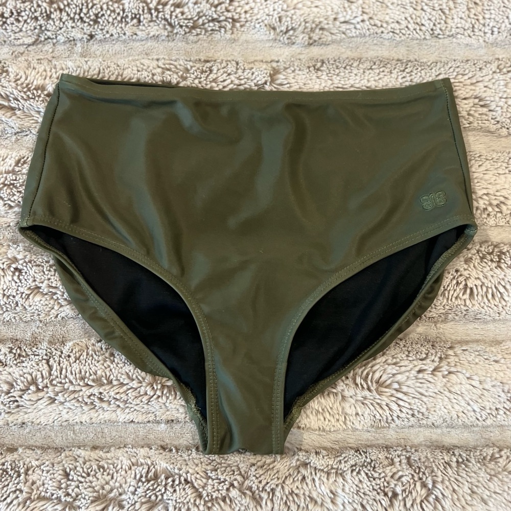 Albion Fit Sage High Waisted Swim Bottoms size Small -  MAKE ME AN OFFFER!